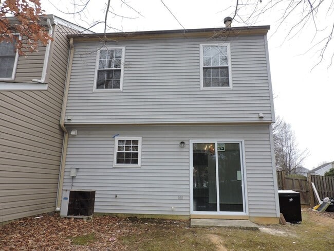 Building Photo - 34 Meadowside Ct
