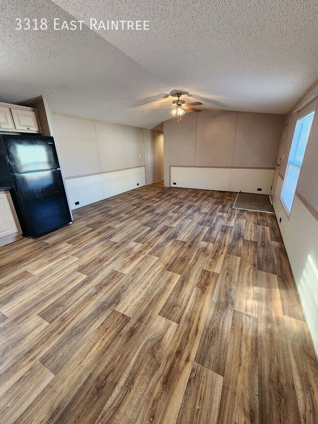 Building Photo - 3318 East Raintree-