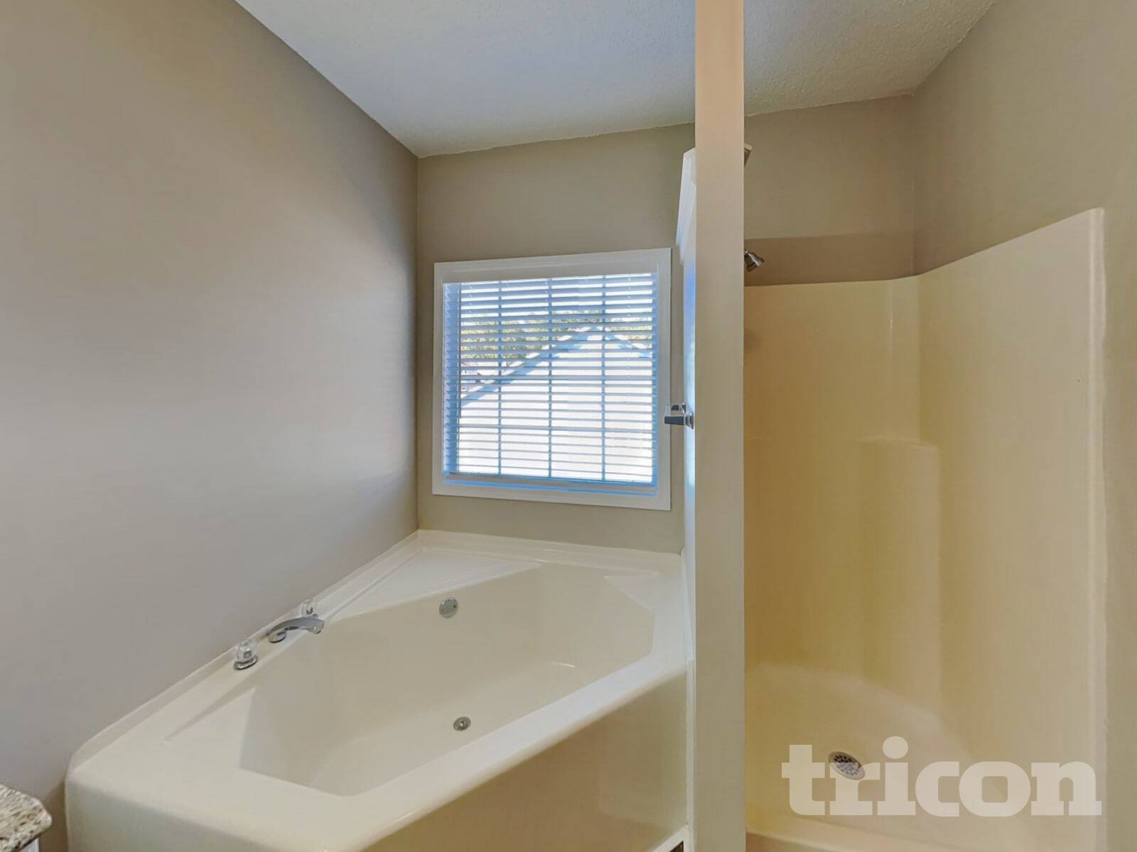 Building Photo - 10481 Sand Ct