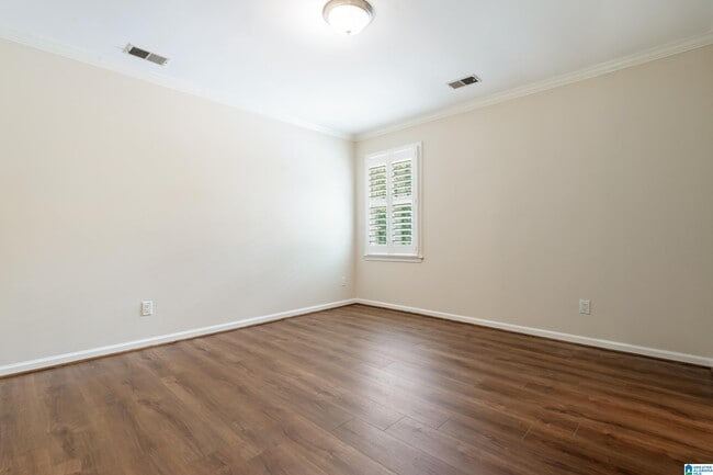 Building Photo - 5249 Meadow Garden Ln