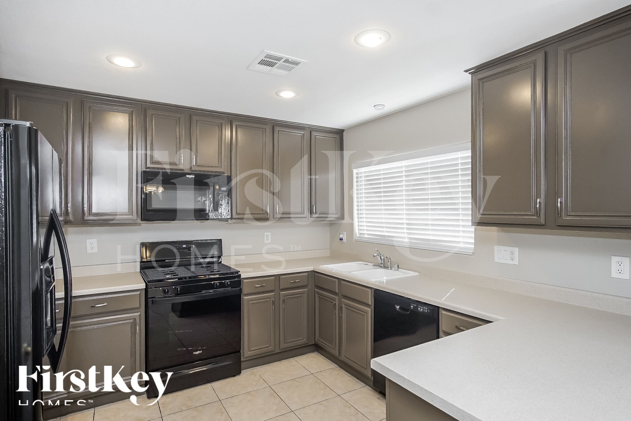 Building Photo - 6235 Lone Cypress Ct