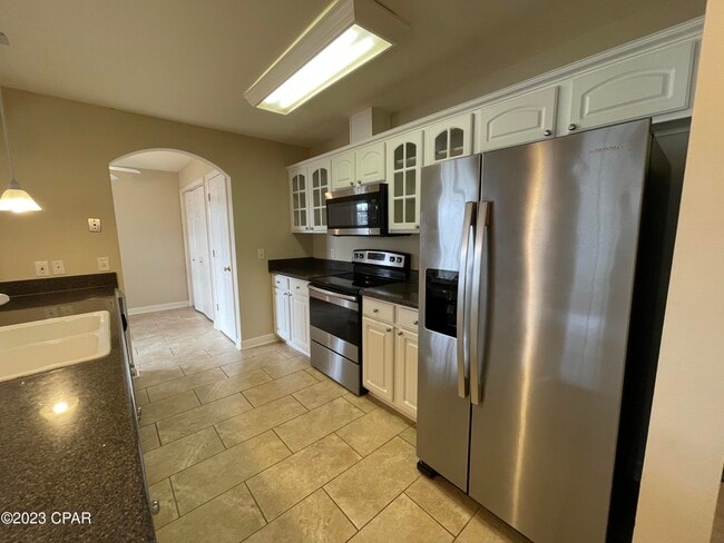 Building Photo - 114 Lakeridge Dr