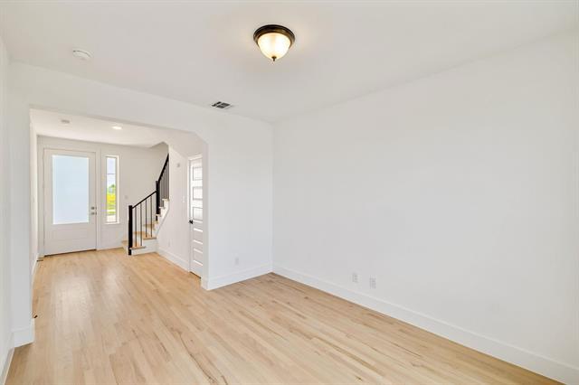 Building Photo - 9303 Easy St