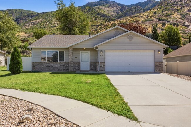 Building Photo - 1474 Ogden Peak Cir