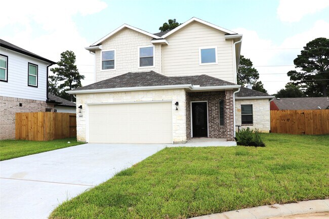 Primary Photo - 16610 Bonnie Sean Dr