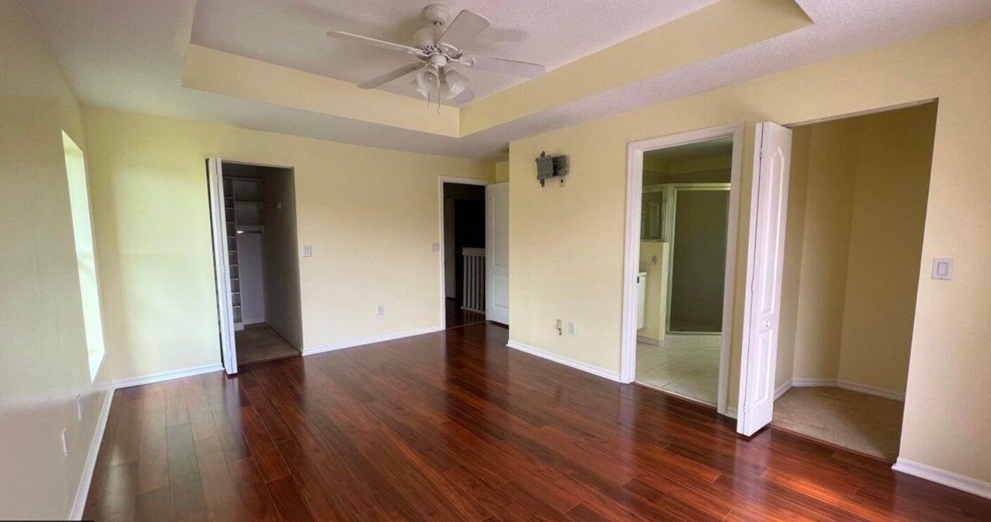 Building Photo - 274 River Bluff Ln