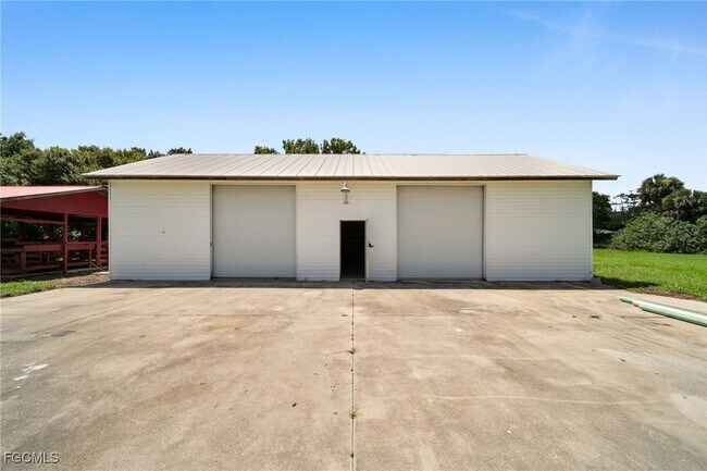 Building Photo - 2950 Packinghouse Rd
