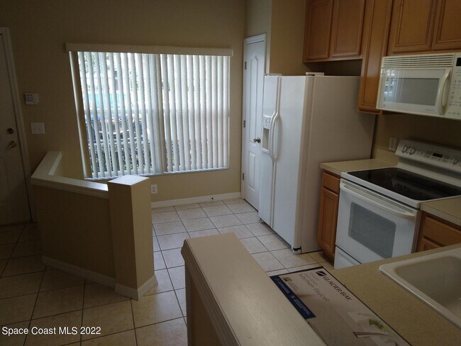 Building Photo - 1321 Hampton Park Ln