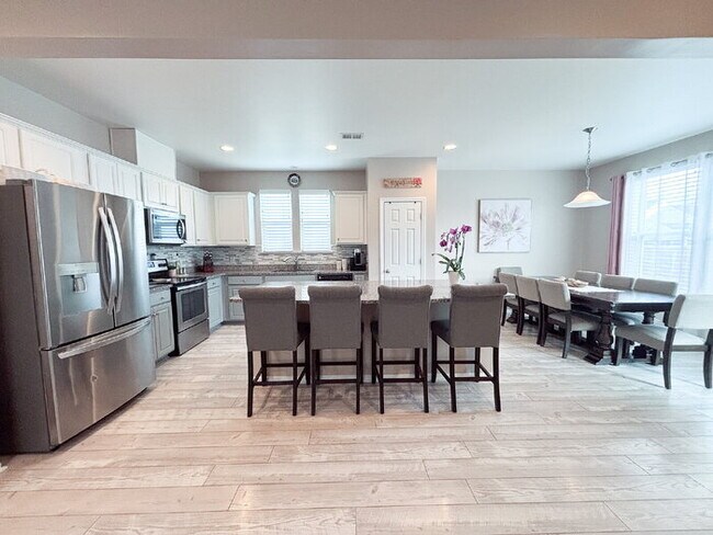 Building Photo - 1393 Wild Goose Trail