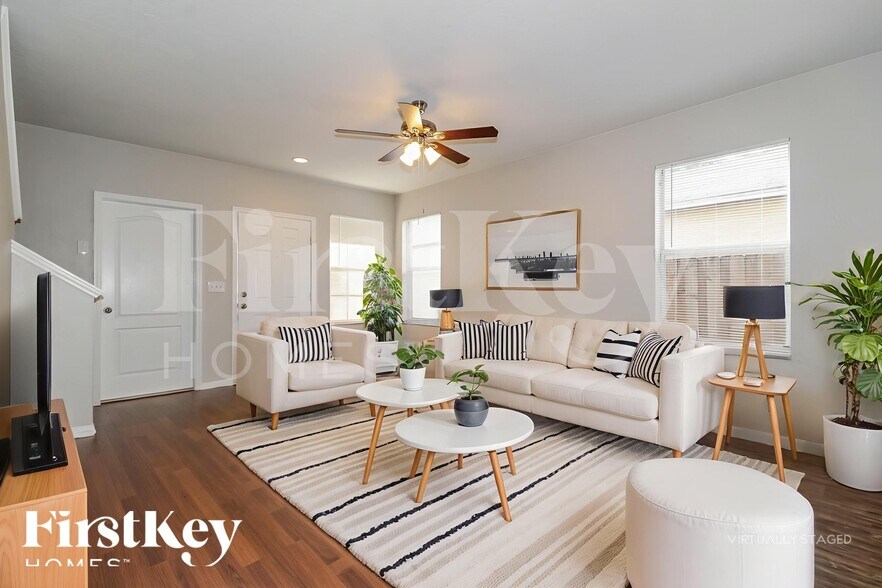 Building Photo - 709 Periwinkle Pointe Pl