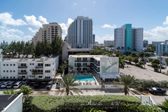 Building Photo - 701 N Fort Lauderdale Beach Blvd