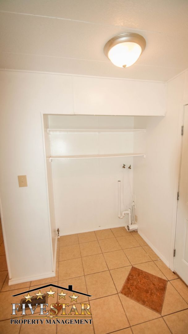 Building Photo - 1500 Pacheco Rd