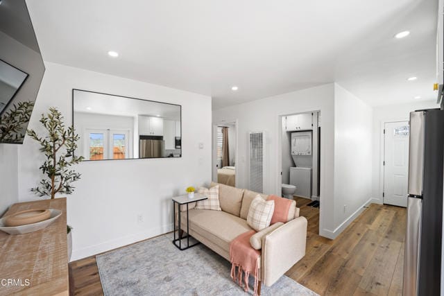 Building Photo - 894 Saratoga St