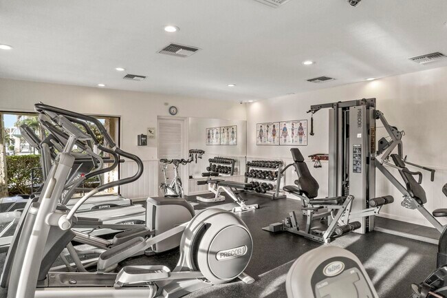 Building Photo - 9900 S Ocean Dr