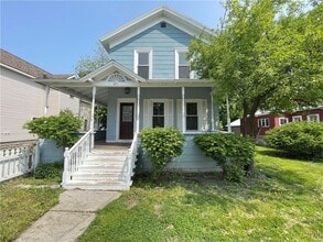 Building Photo - 125 East Ave