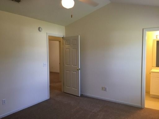 Building Photo - AZALEA TRACE