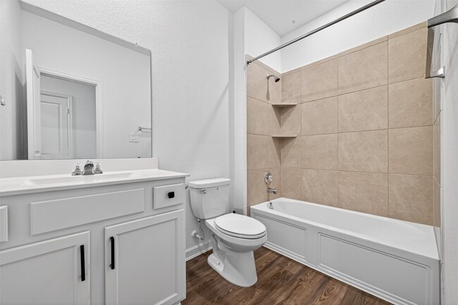 Building Photo - 5415 Tourmaline Wy