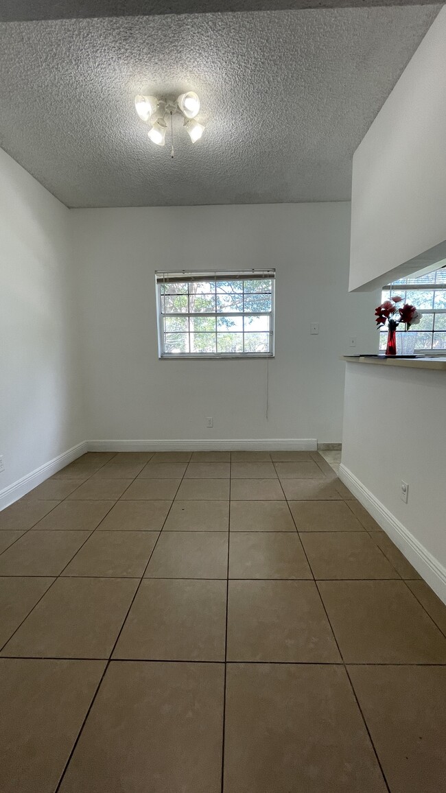 Building Photo - 661 Cypress Lake Blvd