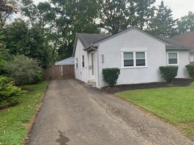 Building Photo - 497 Chase Rd