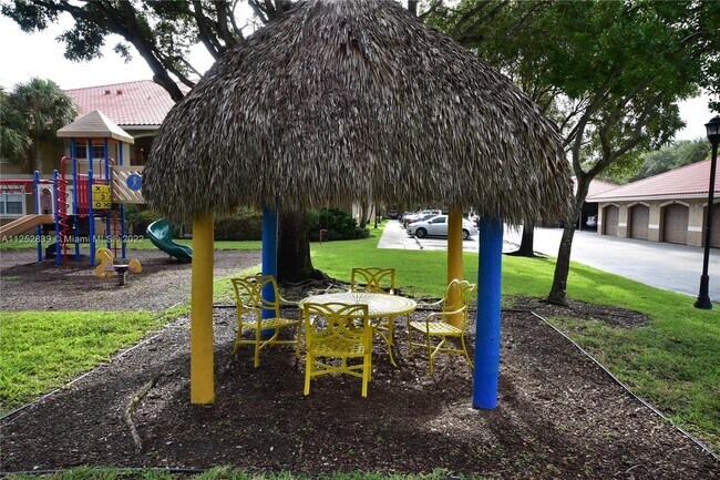 Building Photo - 11631 SW 2nd St