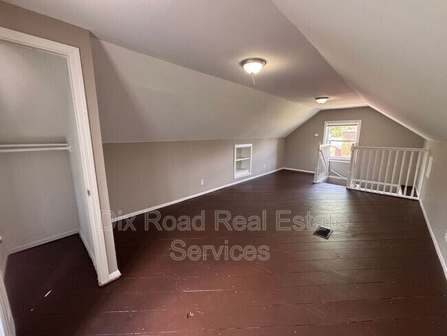 Building Photo - 2703 Roosevelt Blvd