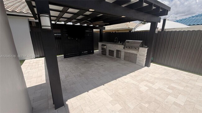 Building Photo - 14671 SW 114th Terrace