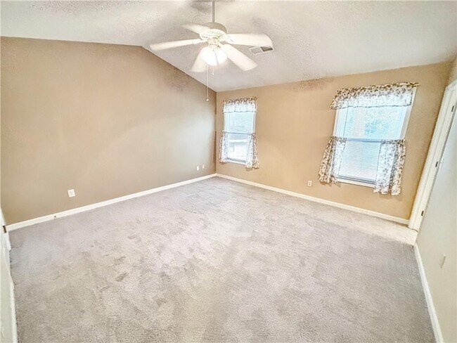 Building Photo - 1497 Chaseway Cir