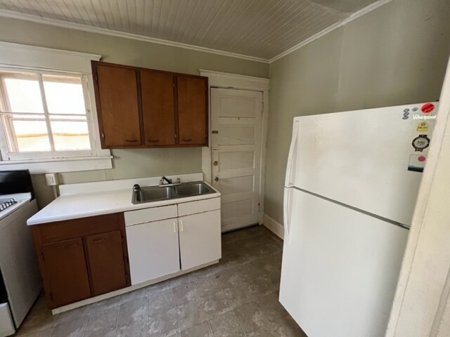 Building Photo - 124 Tate St