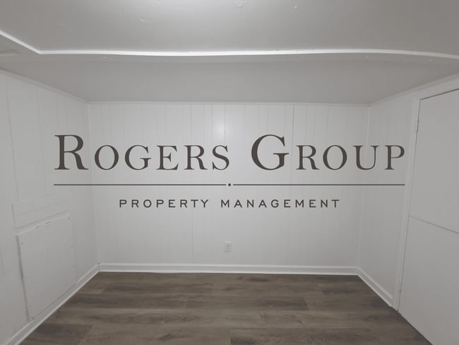 Building Photo - 215 Mineral Springs Rd