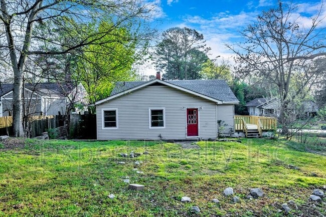 Building Photo - 616 Rutledge Dr