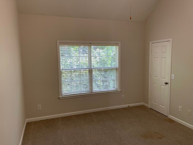 Building Photo - 407 Newport Meadows Cir