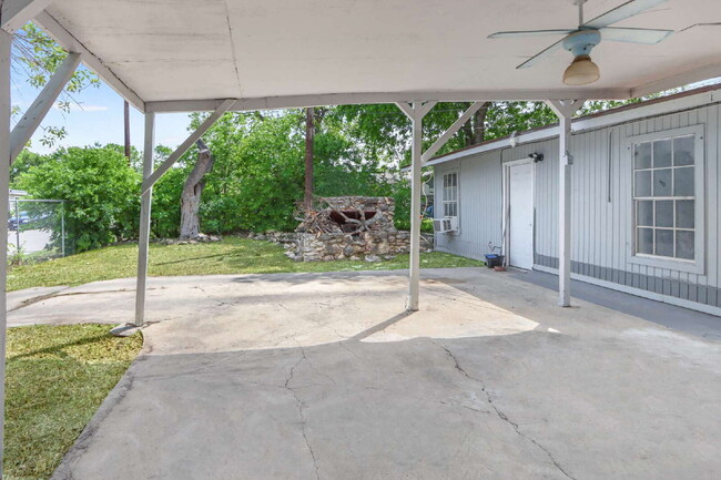 Building Photo - 4602 Centralia Dr