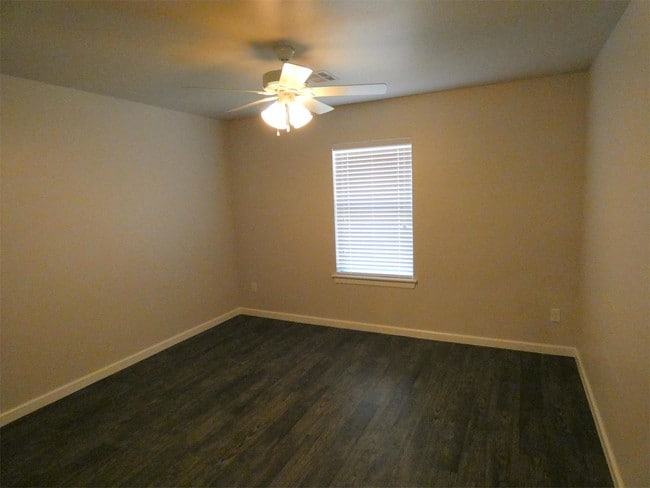 Building Photo - 11520 Keystone Cir