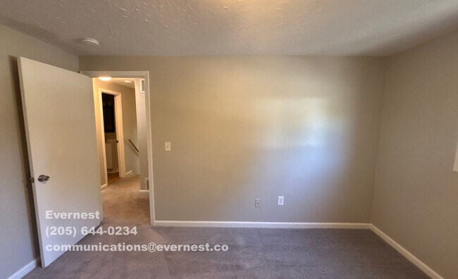 Building Photo - 3623 Bolamo Dr