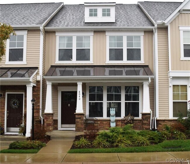 Primary Photo - 8040 Rutland Village Dr