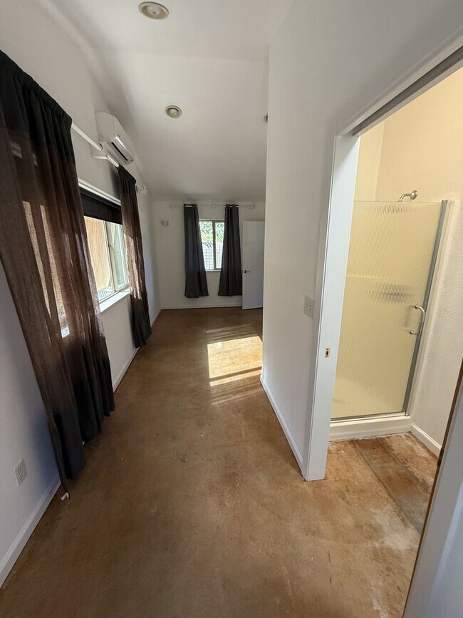 Building Photo - 4317 Raymonde Way
