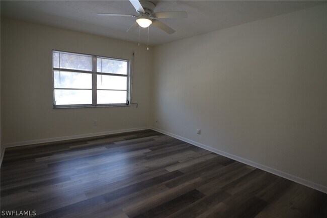 Building Photo - 4012 Coronado Pkwy