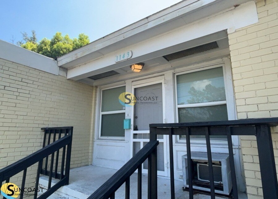 Building Photo - 1143 Old Hickory Rd