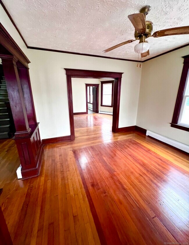 Building Photo - 25 Washington Ave