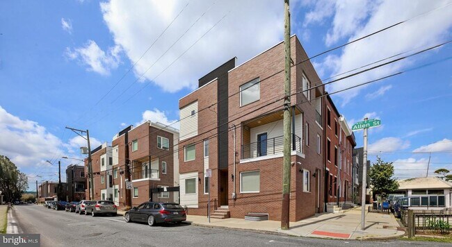 Building Photo - 950 Shackamaxon St