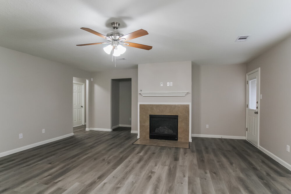 Building Photo - 4843 Fair Oak Dale Ln