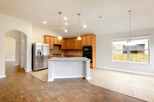 Building Photo - 125 David Duval Ct