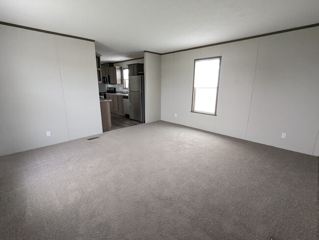 Building Photo - 2421 Catalpa St