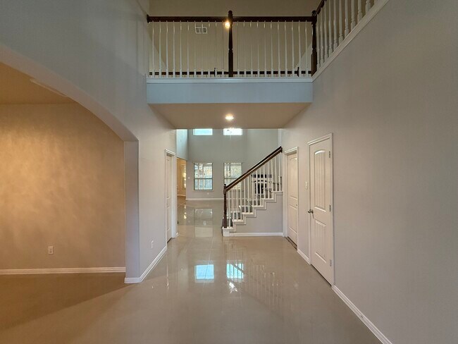 Building Photo - 24611 Fort Timbers Ct