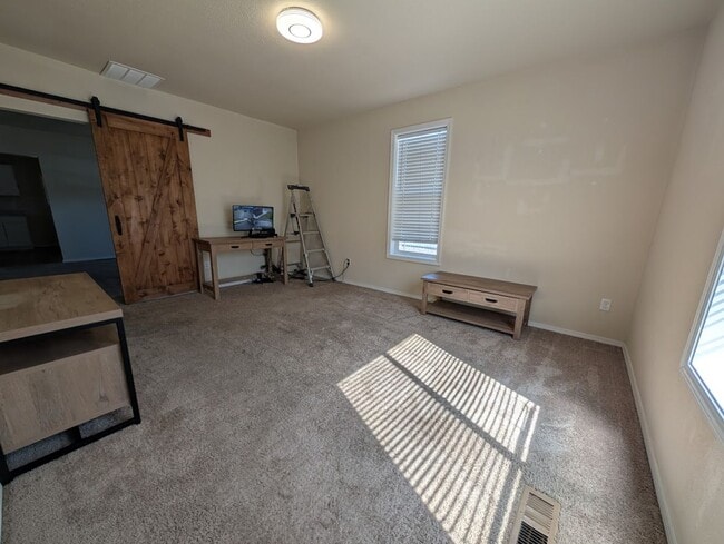 Building Photo - Pet-Friendly Clarkston House with Fenced Yard