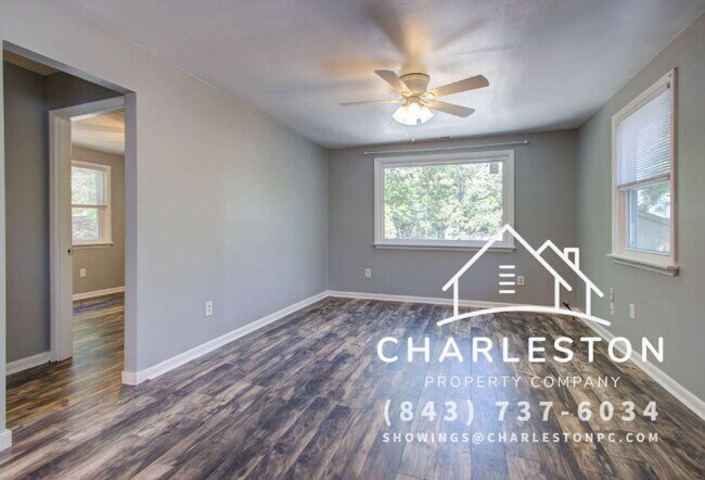 Building Photo - 1833 Orangeburg St
