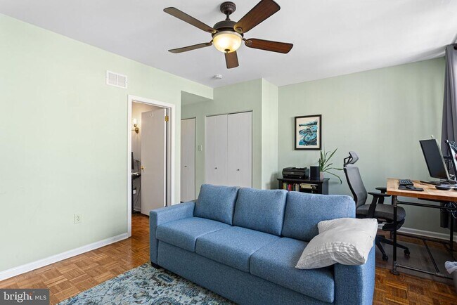 Building Photo - 3 Willings Alley