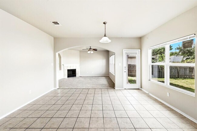 Building Photo - 13316 Marie Ln