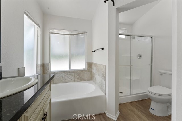 Building Photo - 12832 King Canyon Rd