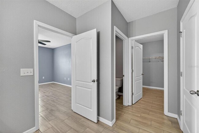 Building Photo - 4042 Wayfarer Wy